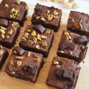 Home green soil lotus